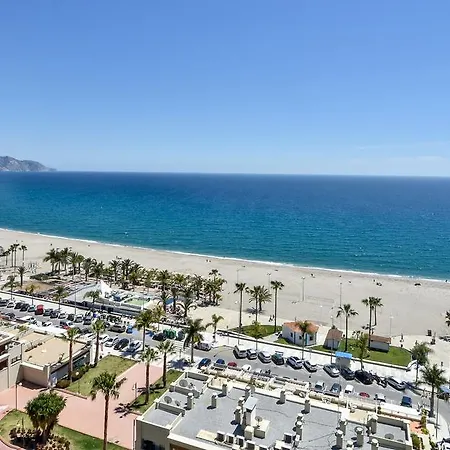 9 Amaranto * Nerja